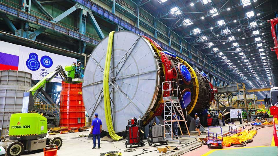Rosatom manufactures the key equipment for the under-construction Generation IV nuclear power unit Rosatom manufactures the key equipment for the under-construction Generation IV nuclear power unit
