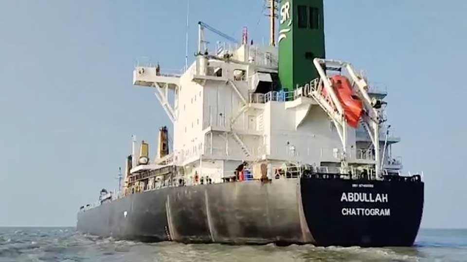 আজ ঘরে ফিরছেন নাবিকরা, অপেক্ষায় স্বজনরা