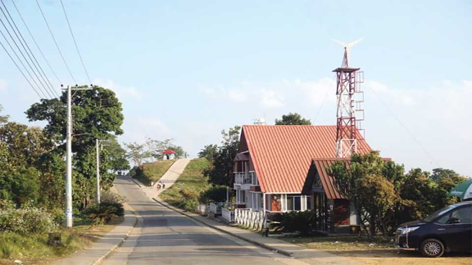 পর্যটকে মুখর সাজেক
