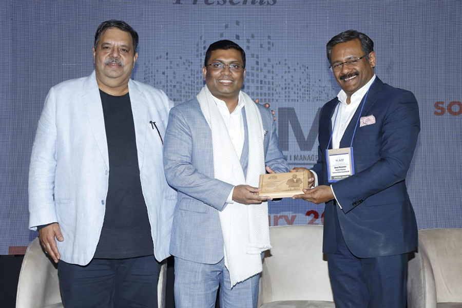 Shakawath Hossain honoured as ‘Best Hotelier of Bangladesh’