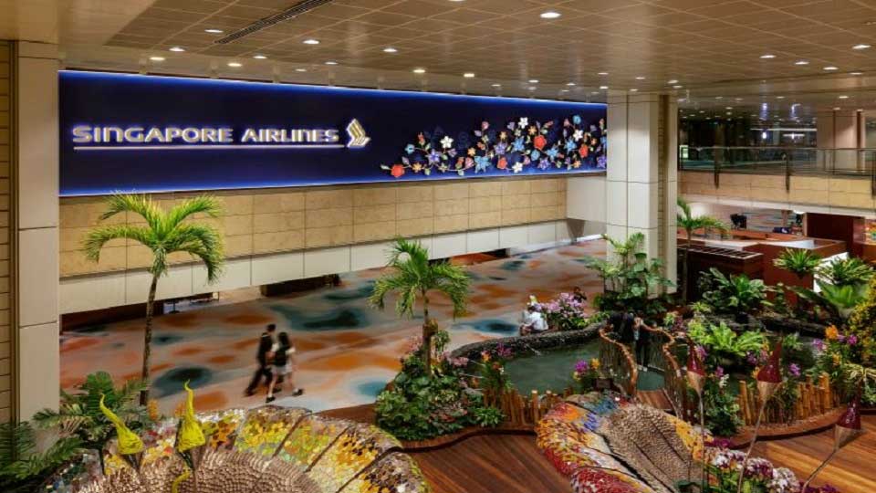 SIA opens new first class lounge at Changi 