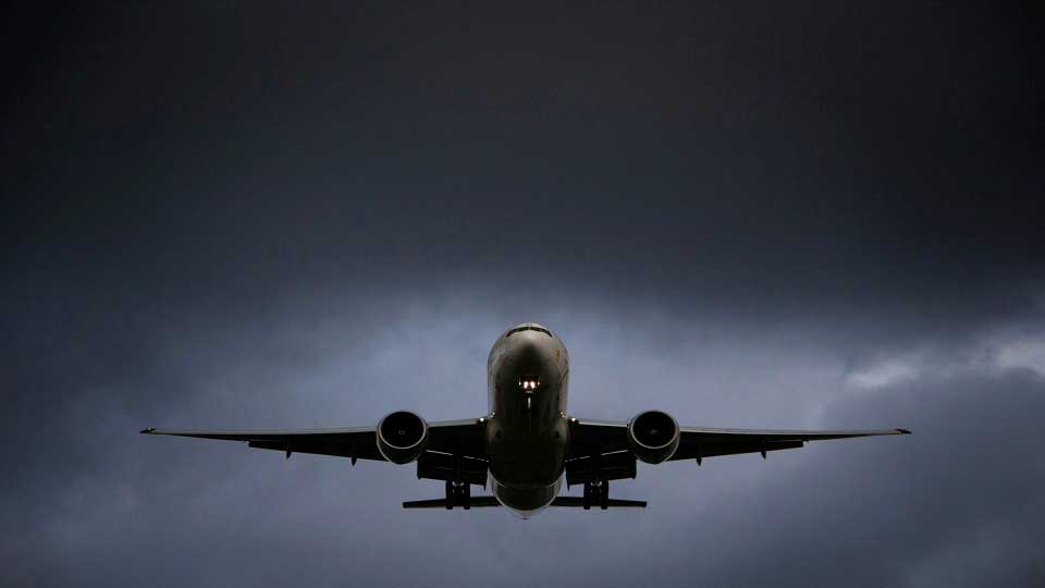 Singapore warns of turbulence risk in air travel