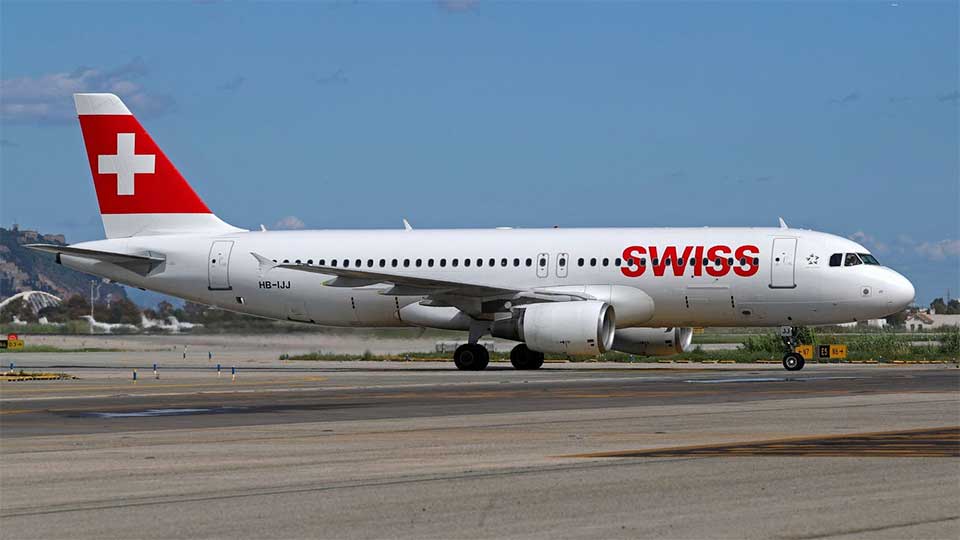 Smoke forces emergency landing - crew member dies