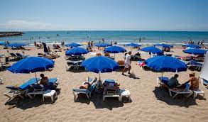 Spain's foreign tourism surges nearly tenfold