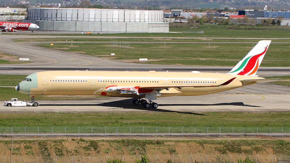 Sri Lanka court orders arrest of ex-speaker’s son over Airbus deal