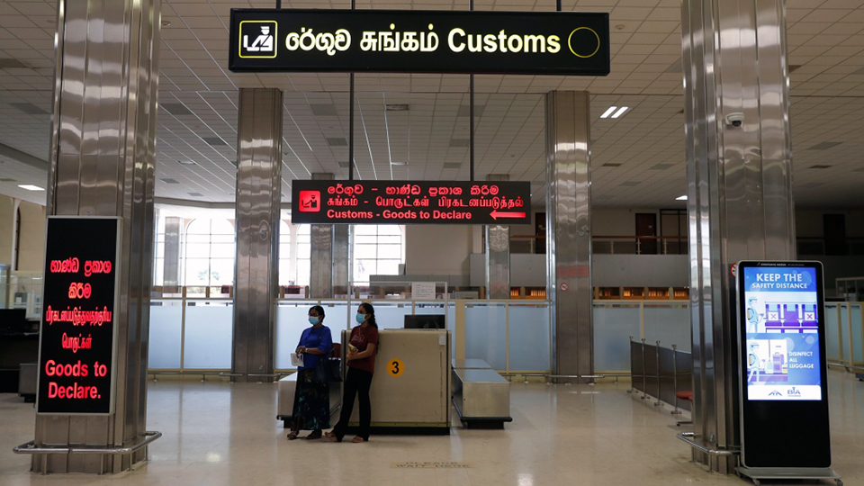 Sri Lanka shuts down int’l airports till May end