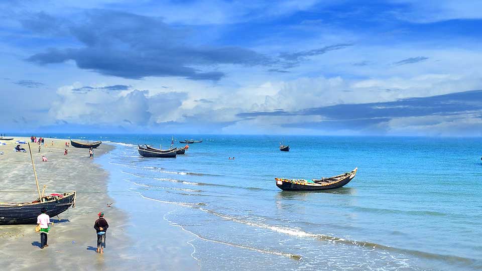 আন্দোলনে নামছেন সেন্টমার্টিনের ব্যবসায়ীরা