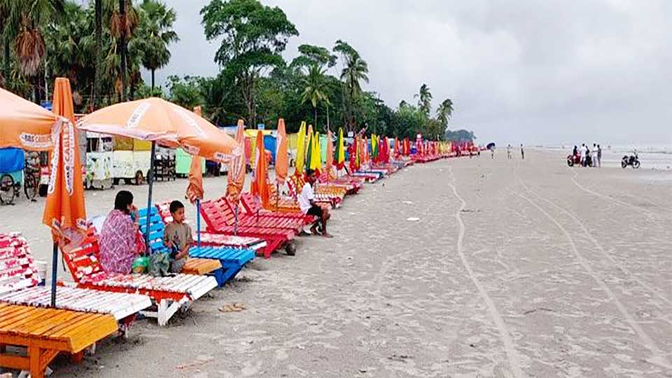 হরতাল-অবরোধ : কুয়াকাটায় পর্যটন ব্যবসায় ধস 