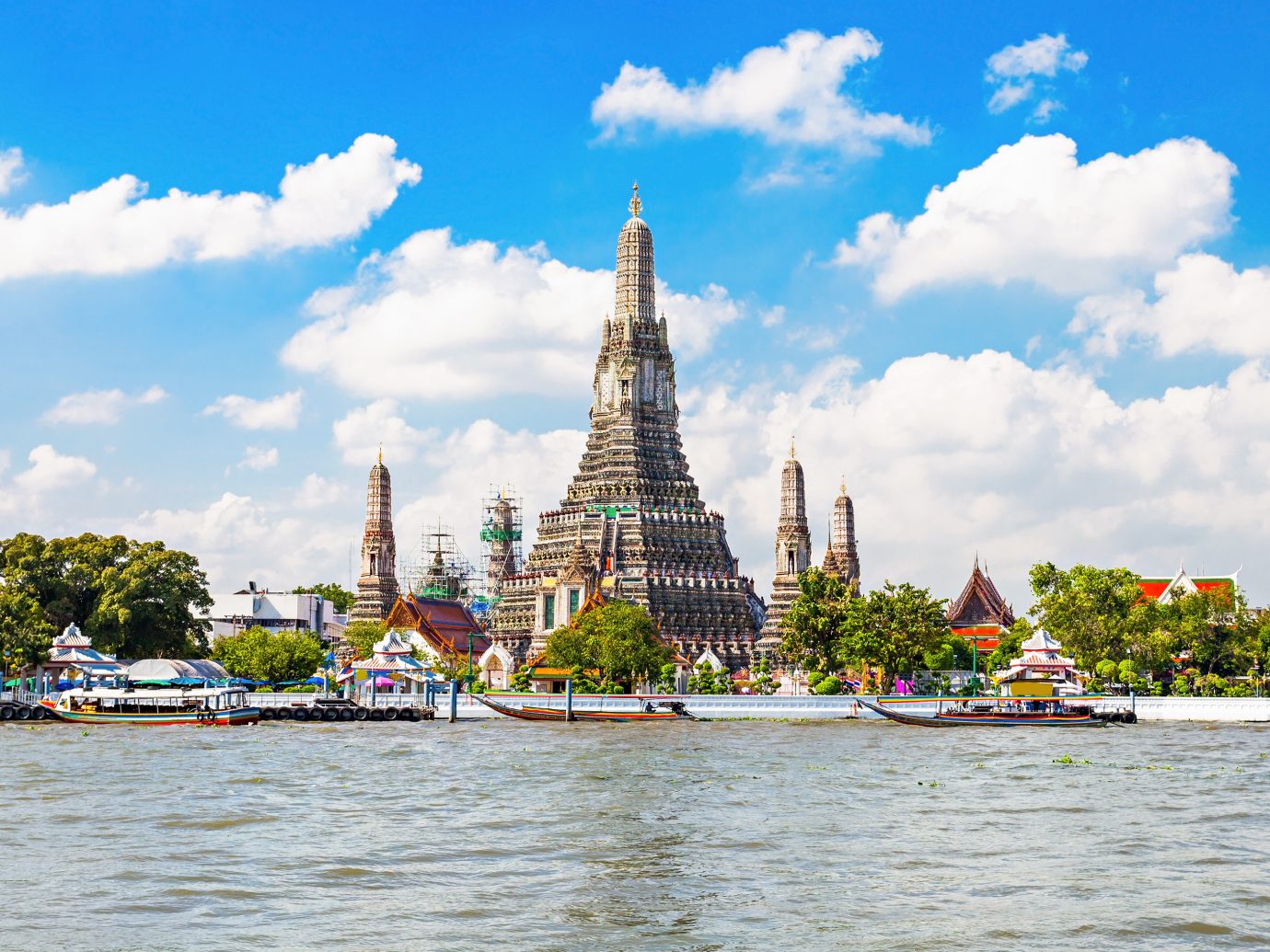 Thailand lifts testing rule 1 May