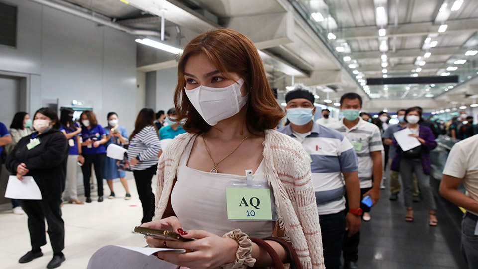 Thailand scraps second PCR test requirement for travellers