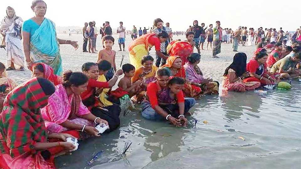 সুন্দরবনের দুবলার চরে আজ থেকে ৩ দিনের রাস উৎসব শুরু 