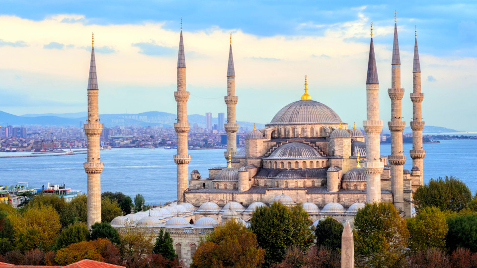 Turkey posts record USD 65.23 billion tourism revenue, welcomes 63 million visitors in 2025