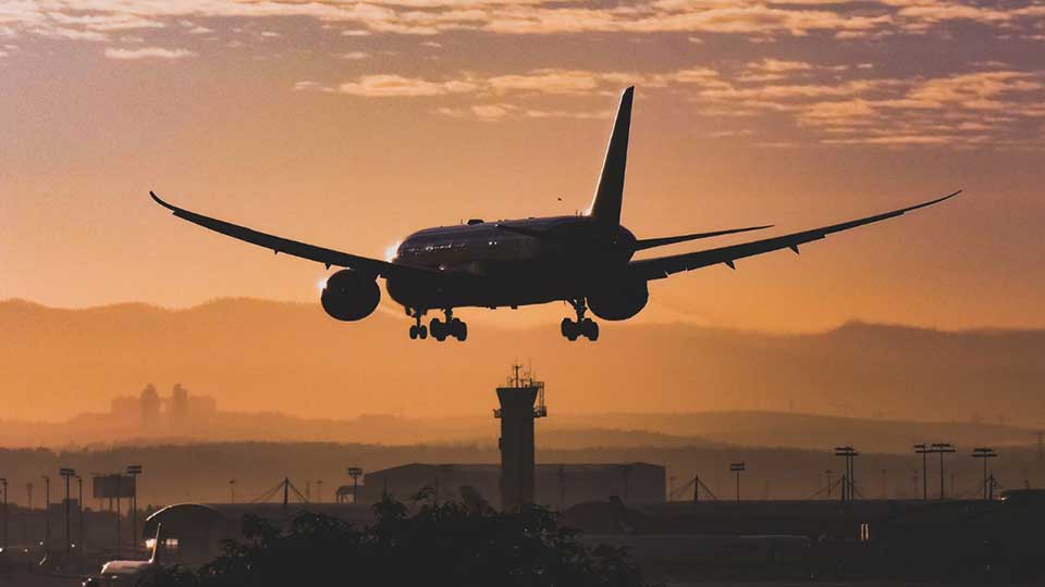 UAE airlines resume services to Iran