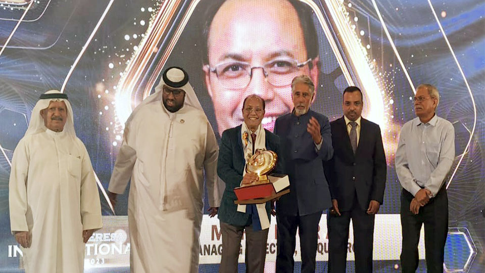 Unique Group MD Mohd Noor Ali receives Mother Teresa Int’l Award