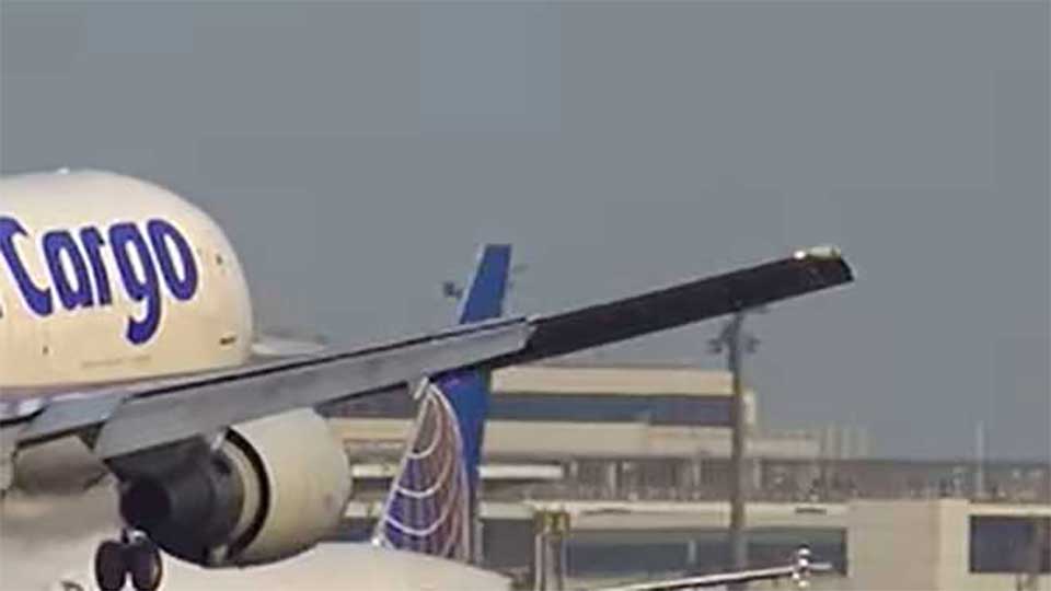 US cargo aircraft makes emergency landing at Narita 