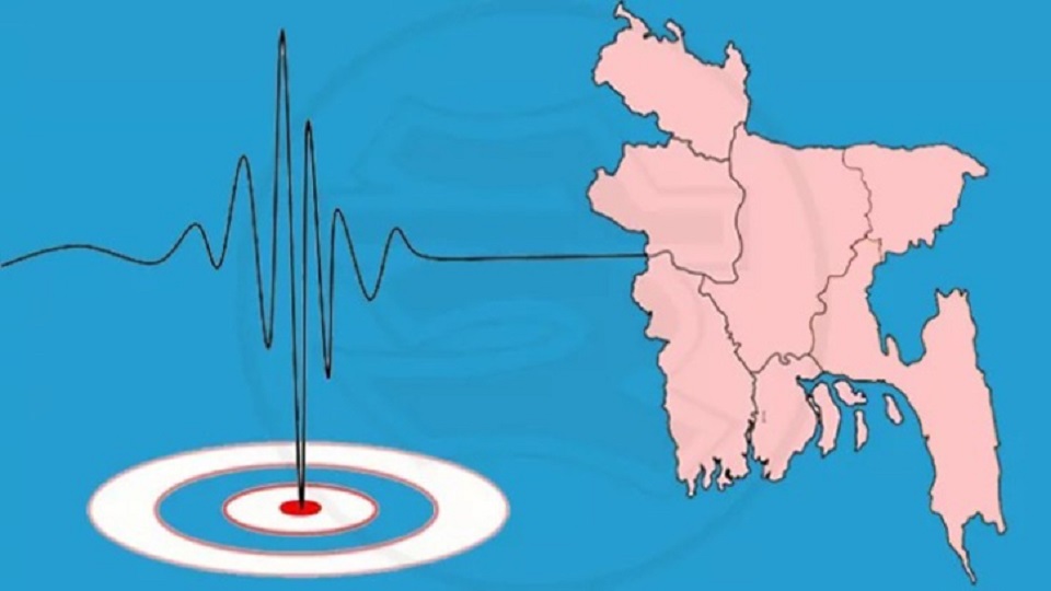 এক মাসেই ১০ বার ভূমিকম্প, আতঙ্কে দেশ