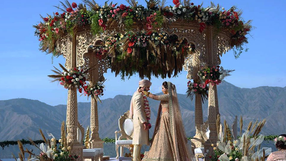 Govt showcasing India as premier wedding destination