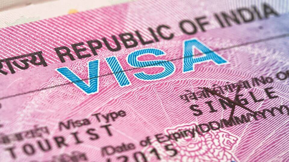 India to offer five lac tourist visas for free