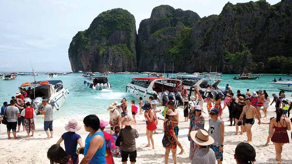 Thailand extends visa stays to boost tourism