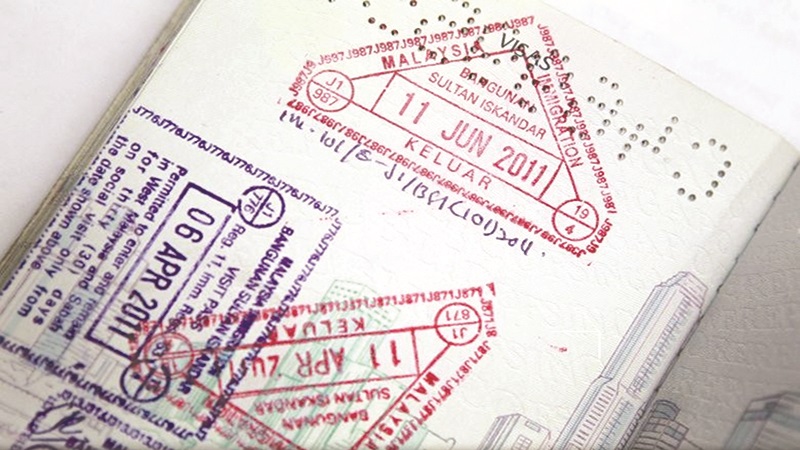 Foreign visitors to Singapore getting e-passes instead of stamped passports