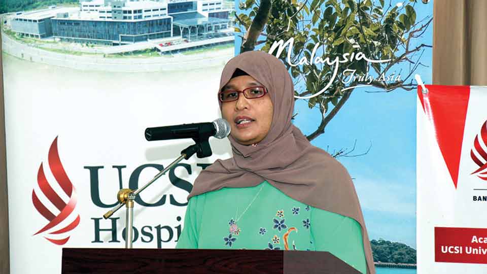 Malaysian healthcare offers 60-80pc cost saving treatment to Bangladeshis