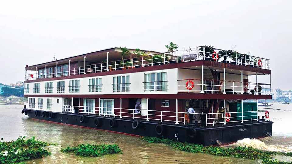 Journey Plus brings cruise ship from Assam with int'l tourists