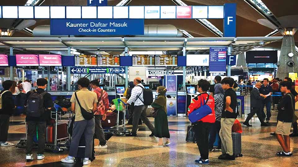 Foreigners entering Malaysia must submit digital arrival card from December 7